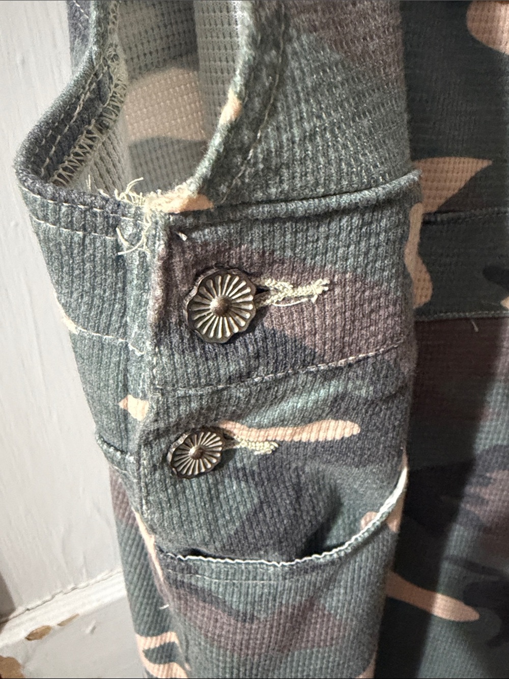 POL CAMO AND FLORAL OVERALLS MEDIUM - Picture 7 of 7